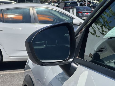Used 2023 Nissan Rogue S FWD image 25