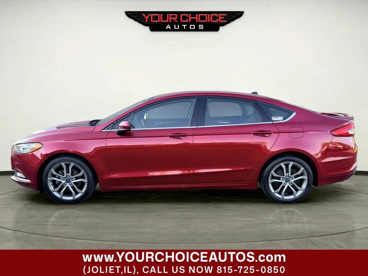 Used 2017 Ford Fusion SE w/ Equipment Group 201A FWD image 9