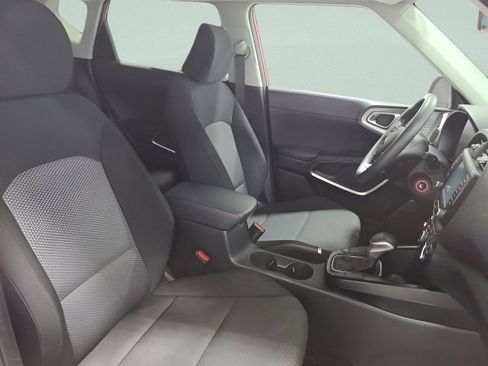 Used 2021 Kia Soul LX FWD image 14