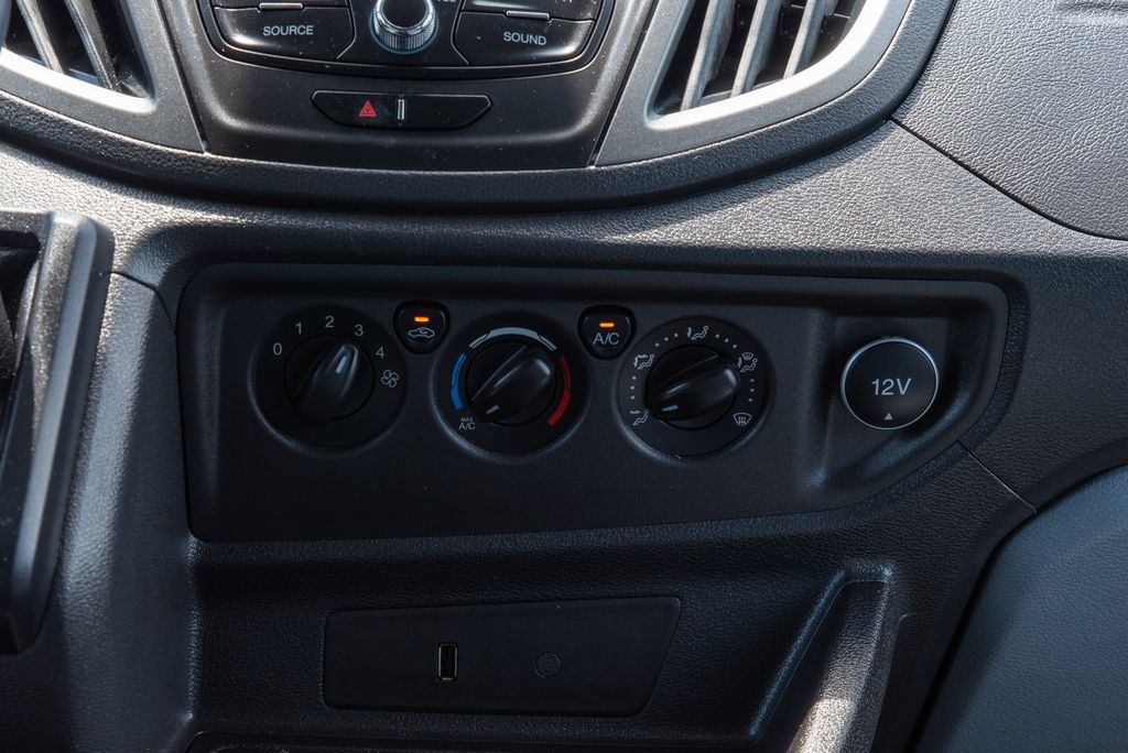 Used 2017 Ford Transit 350 XL RWD image 29