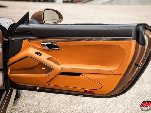 Used 2014 Porsche Cayman RWD image 52
