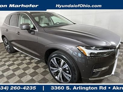 Used 2022 Volvo XC60 B5 Inscription w/ Advanced Package