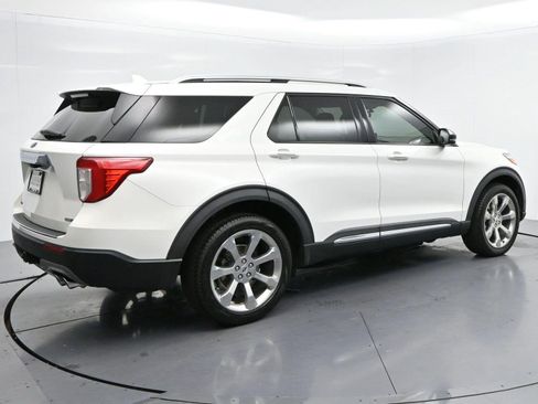 Used 2020 Ford Explorer Platinum w/ Premium Technology Package AWD/4WD image 7