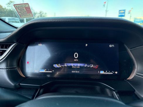 Used 2023 Jeep Grand Cherokee L Laredo image 33