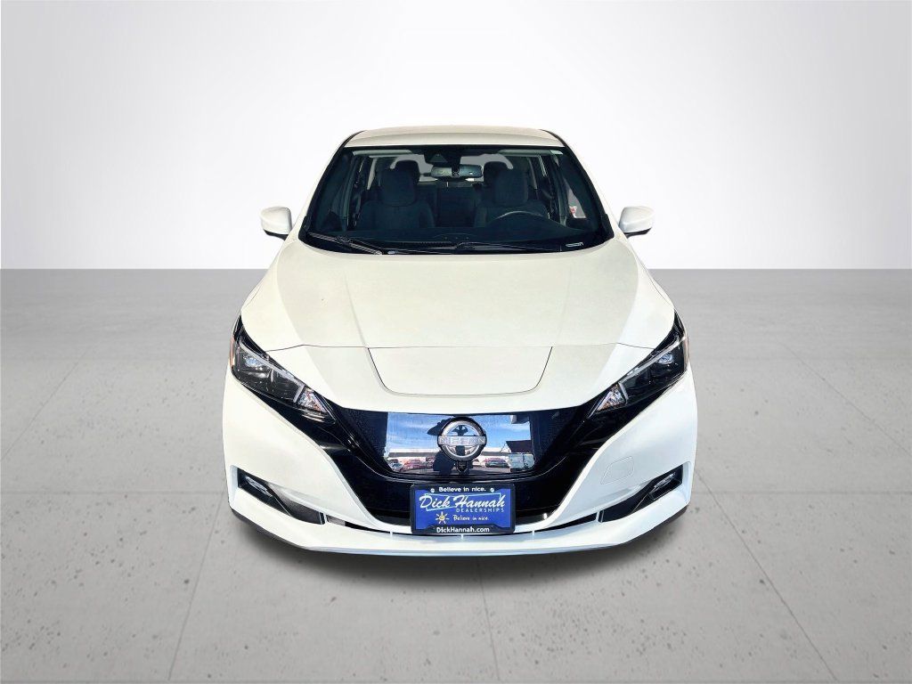 Used 2025 Nissan Leaf SV Plus FWD image 3
