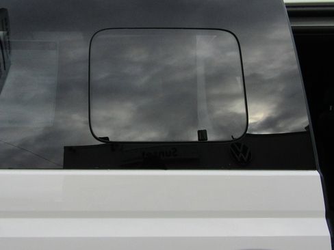 New 2025 Volkswagen ID. Buzz Pro S image 40