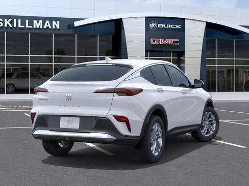 New 2026 Buick Envista Preferred image 4