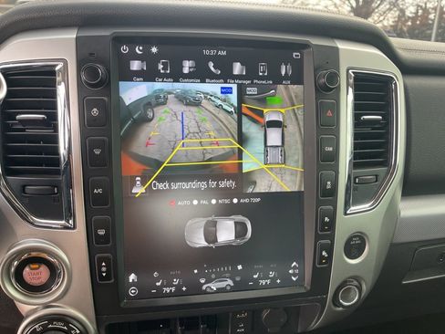 Used 2017 Nissan Titan PRO-4X image 10