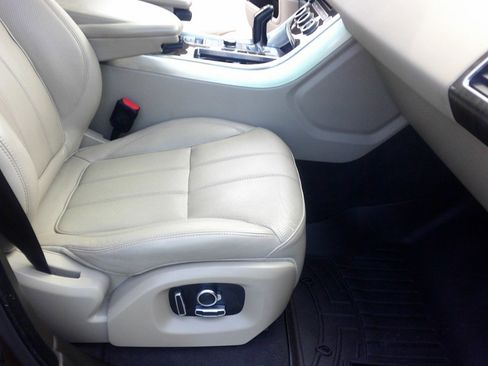 Used 2016 Land Rover Range Rover Sport Supercharged image 58