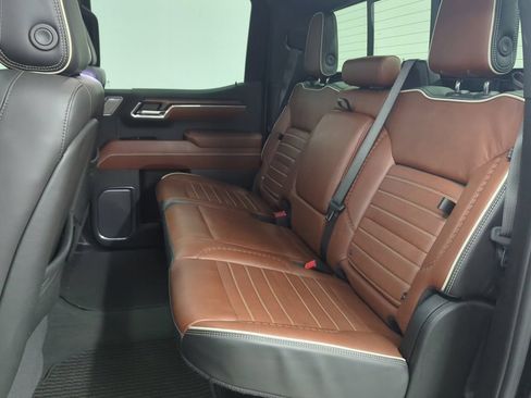 Used 2024 GMC Sierra 1500 Denali Ultimate AWD/4WD image 31