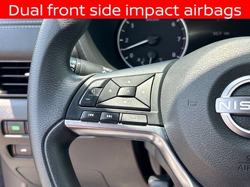 Used 2024 Nissan Sentra SV FWD image 25