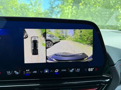 New 2025 Chevrolet Silverado EV RST image 5