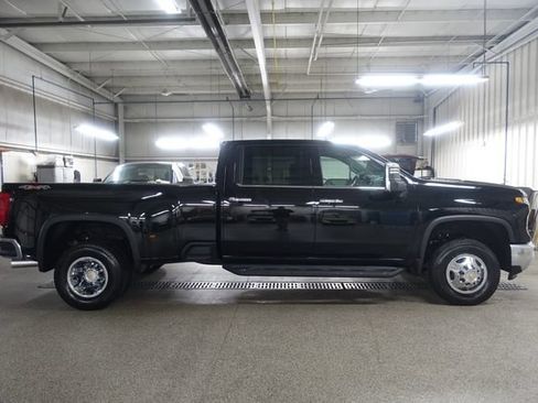 New 2026 Chevrolet Silverado 3500 LTZ AWD/4WD image 6