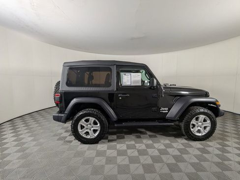 Certified 2018 Jeep Wrangler Sport image 4