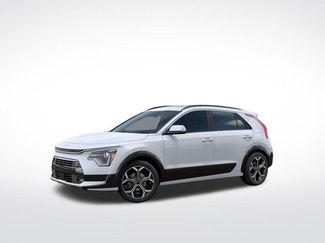 Used 2024 Kia Niro EX Touring FWD video 4