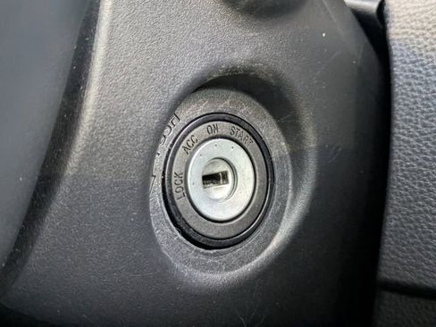 Used 2024 Toyota Corolla LE image 29