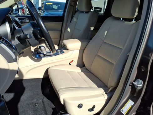 Certified 2020 Jeep Grand Cherokee Laredo image 8