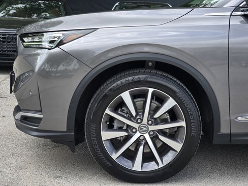 Certified 2026 Acura MDX w/ Technology Package FWD image 10