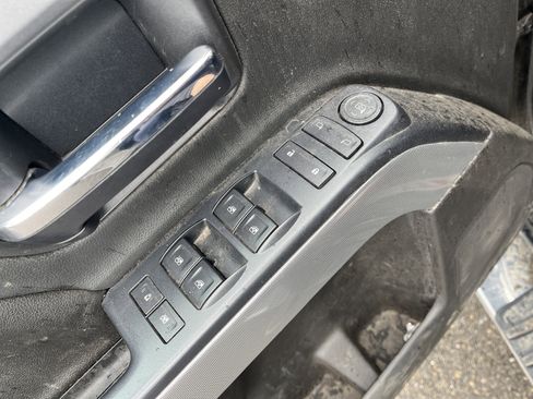 Used 2016 Chevrolet Silverado 2500 LT w/ LT Convenience Package image 17