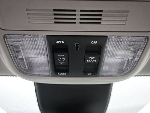 New 2026 Honda Odyssey EX-L image 21