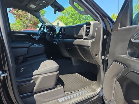 Certified 2023 GMC Sierra 1500 Elevation AWD/4WD image 9
