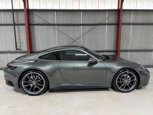 Used 2021 Porsche 911 Carrera 4S image 14