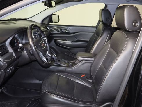 Used 2018 GMC Acadia SLT image 16