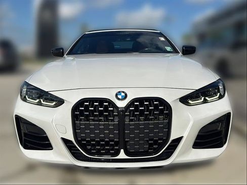 Used 2022 BMW M440i Convertible RWD image 3