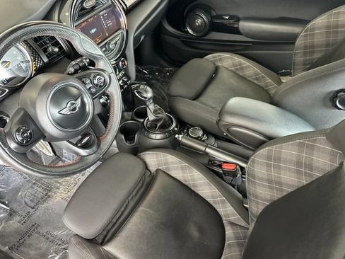 Used 2015 MINI Cooper S FWD image 11