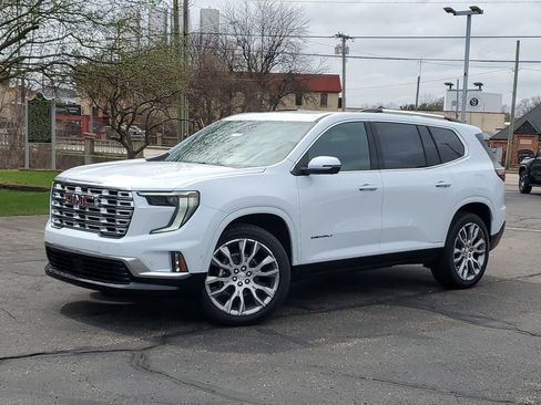 New 2026 GMC Acadia Denali w/ Super Cruise Package AWD/4WD image 31