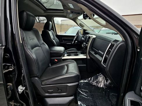 Used 2016 RAM 1500 Laramie w/ Convenience Group image 11