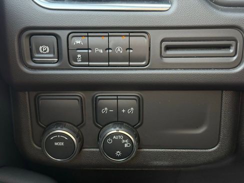 Used 2024 Chevrolet Tahoe LT image 26