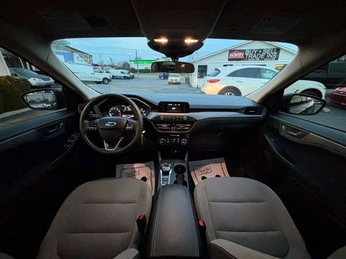 Used 2020 Ford Escape S image 21