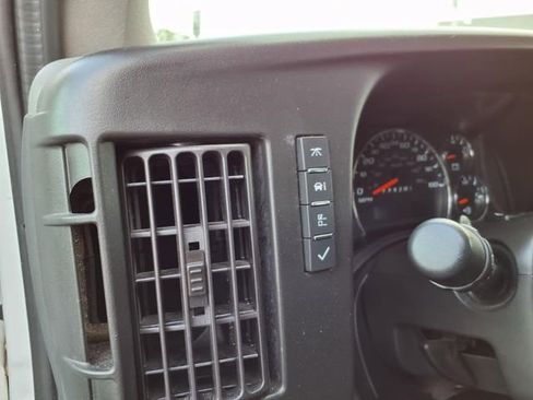 Used 2023 Chevrolet Express 2500 w/ Driver Convenience Package image 24