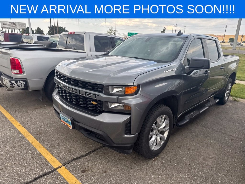 Used 2021 Chevrolet Silverado 1500 Custom AWD/4WD image 3