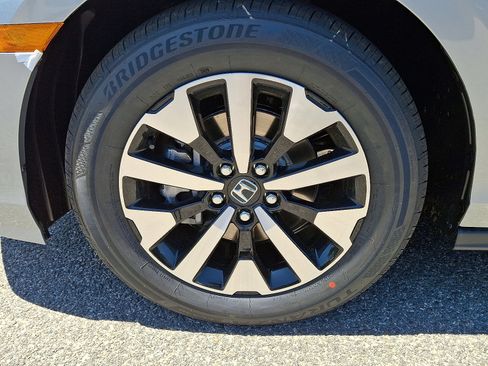 New 2026 Honda Odyssey EX-L image 5