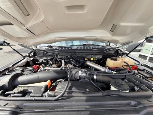 Used 2017 Ford F250 Platinum w/ Platinum Ultimate Package image 45