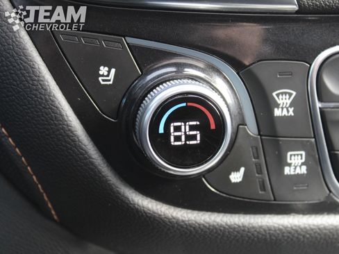 Certified 2024 Chevrolet Equinox Premier image 18