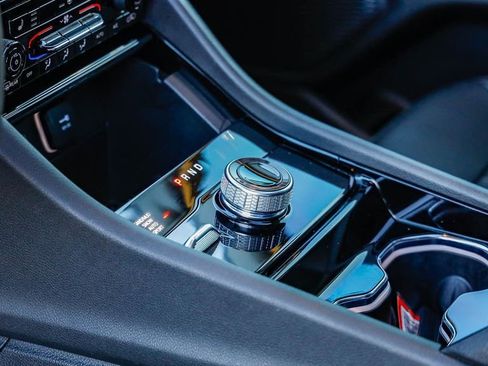 Certified 2023 Jeep Grand Cherokee L Limited image 22