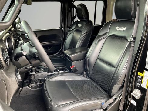 Used 2023 Jeep Wrangler Unlimited Sport AWD/4WD image 23
