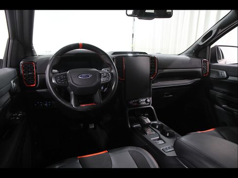 Used 2025 Ford Ranger Raptor AWD/4WD image 6