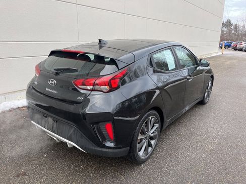 Used 2019 Hyundai Veloster 2.0 Premium image 7