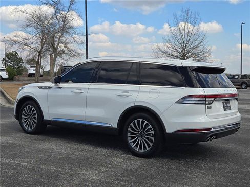Used 2023 Lincoln Aviator Reserve w/ Elements Package Plus RWD image 11