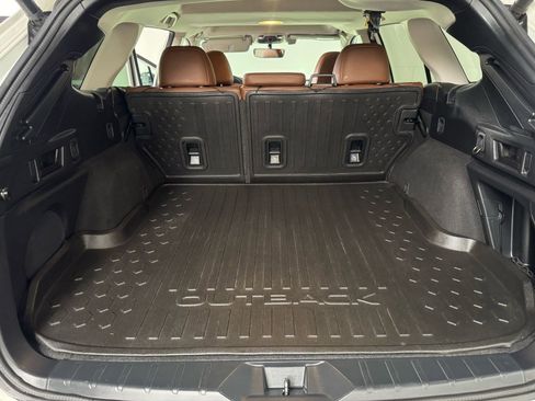 Used 2020 Subaru Outback Touring image 21