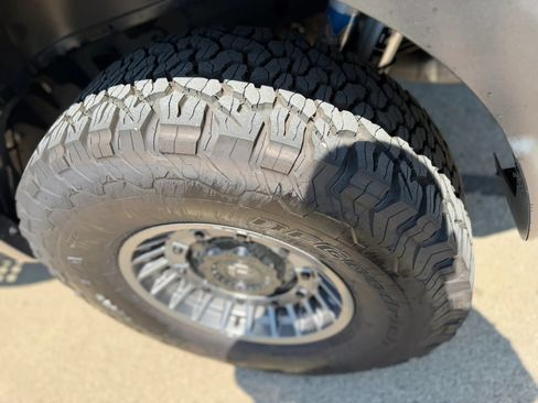 Used 2018 Ford F150 Raptor w/ Equipment Group 802A Luxury AWD/4WD image 9