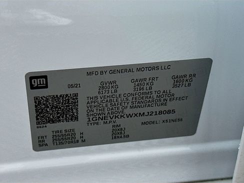 Used 2021 Chevrolet Traverse Premier w/ LPO, Cargo Package image 34