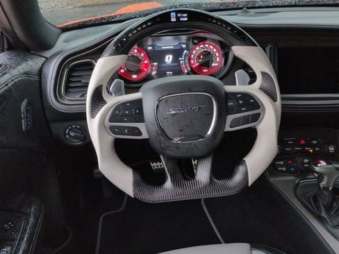 Used 2022 Dodge Challenger SRT Hellcat image 16