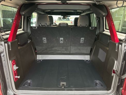 Certified 2025 Ford Bronco Badlands image 25