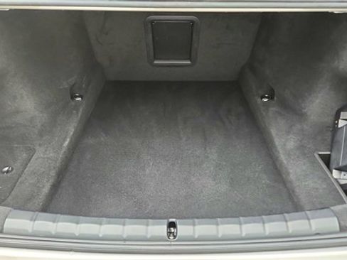 Used 2024 BMW 740i image 15