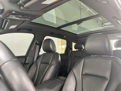 Used 2019 Audi Q7 3.0T Premium Plus w/ Premium Plus Package AWD/4WD image 23